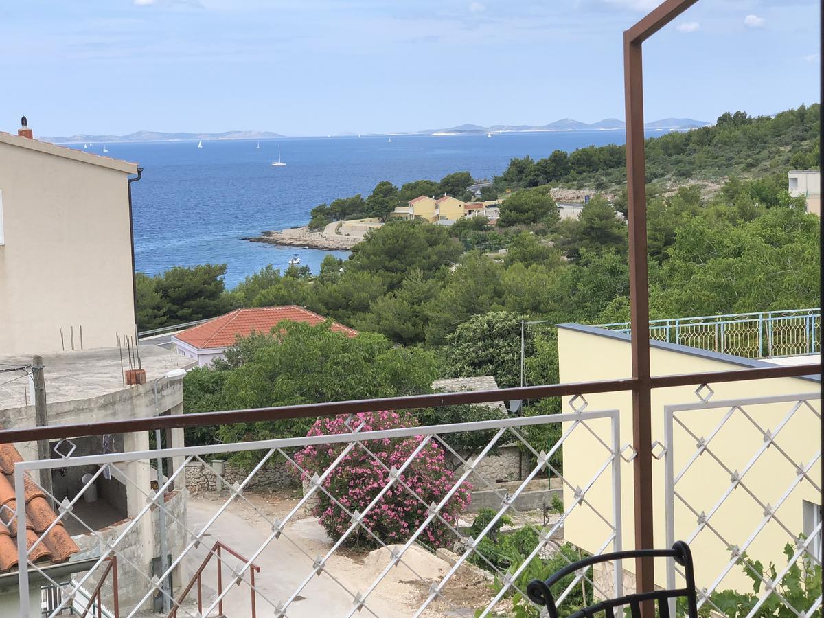 Villa Lorenta Apartments Primošten Εξωτερικό φωτογραφία